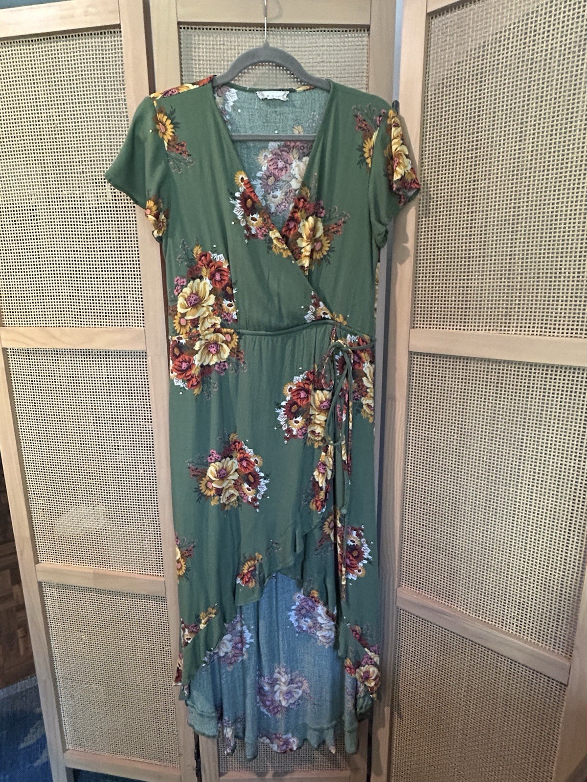 Altar’d State Women’s Size Large Green Floral Wrap High Low Maxi Dress