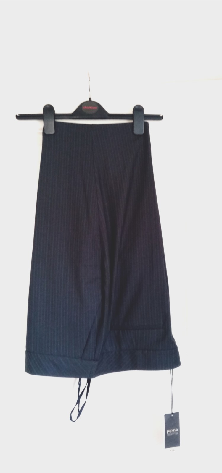 WOMEN STRIPPED 2 PIECE OFFICE TROUSERS SUIT JACKET.. BNWT SIZE 18/20