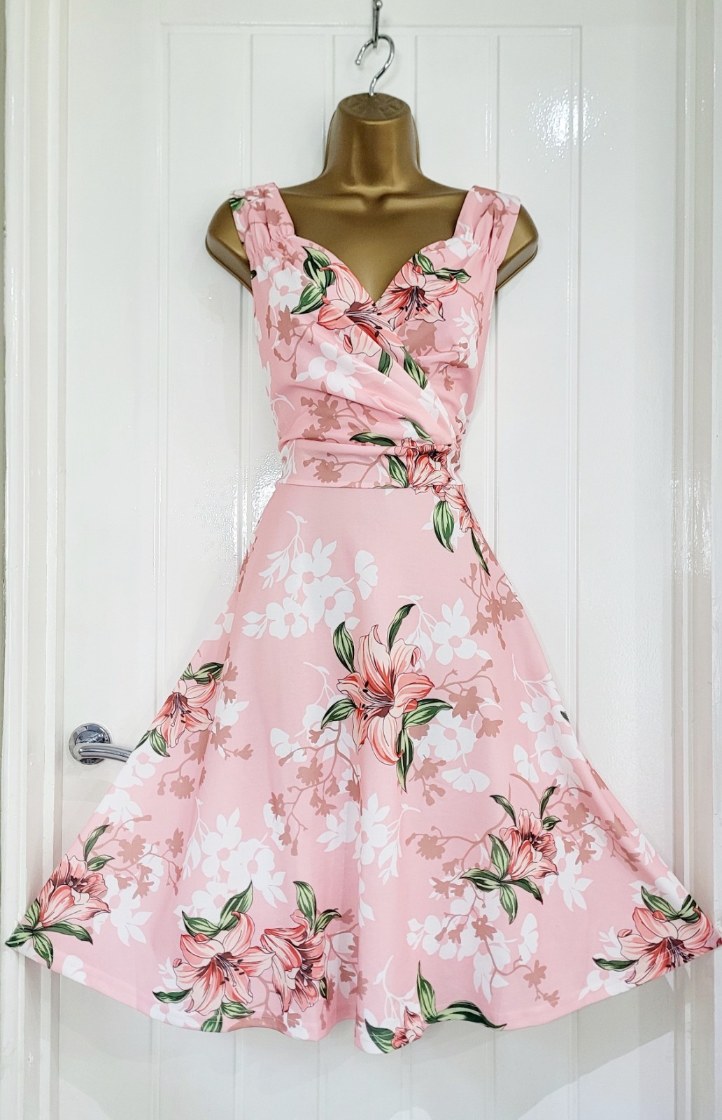 Grace Karin size 12 / 14 / M pink floral stretch skater summer holiday dress VGC