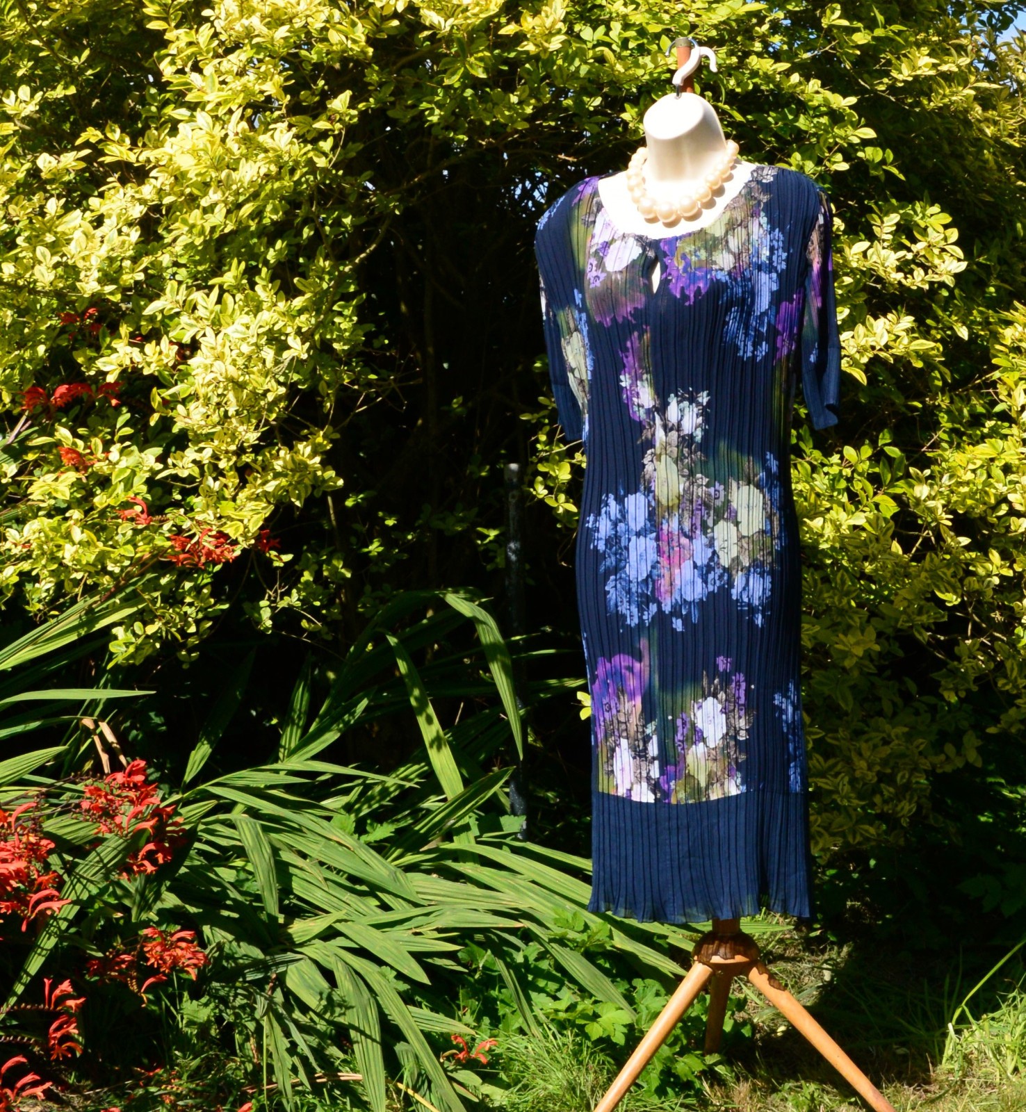 VIYELLA 14/16,BLUE,RED,GREEN,CRINKLE,PLEAT,SHORT SLEEVE ,DRESS,WEDDING,CRUISE🏝️