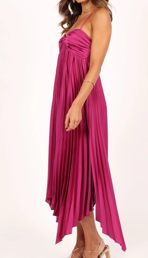 petal and pup Vikki Magenta Pleated Elegant Dress Size 10 Adjustable Straps
