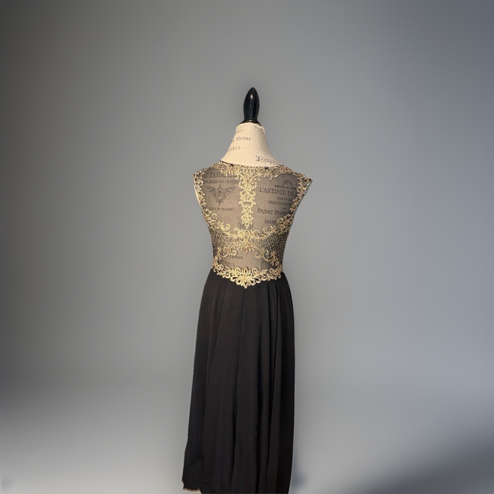 Formal Dancing Queen Gilded Illusion Halter Black/Gold Dress Sz Large