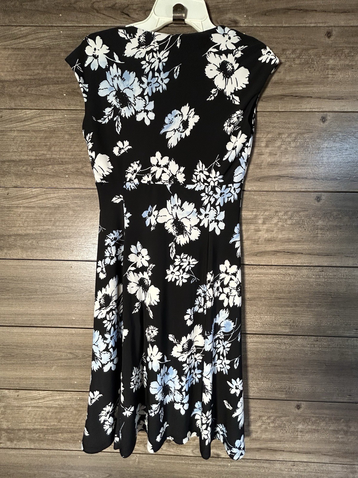 Chaps Floral Wrap Style Neckline Empire Midi Dress Size S Black With White&Blue