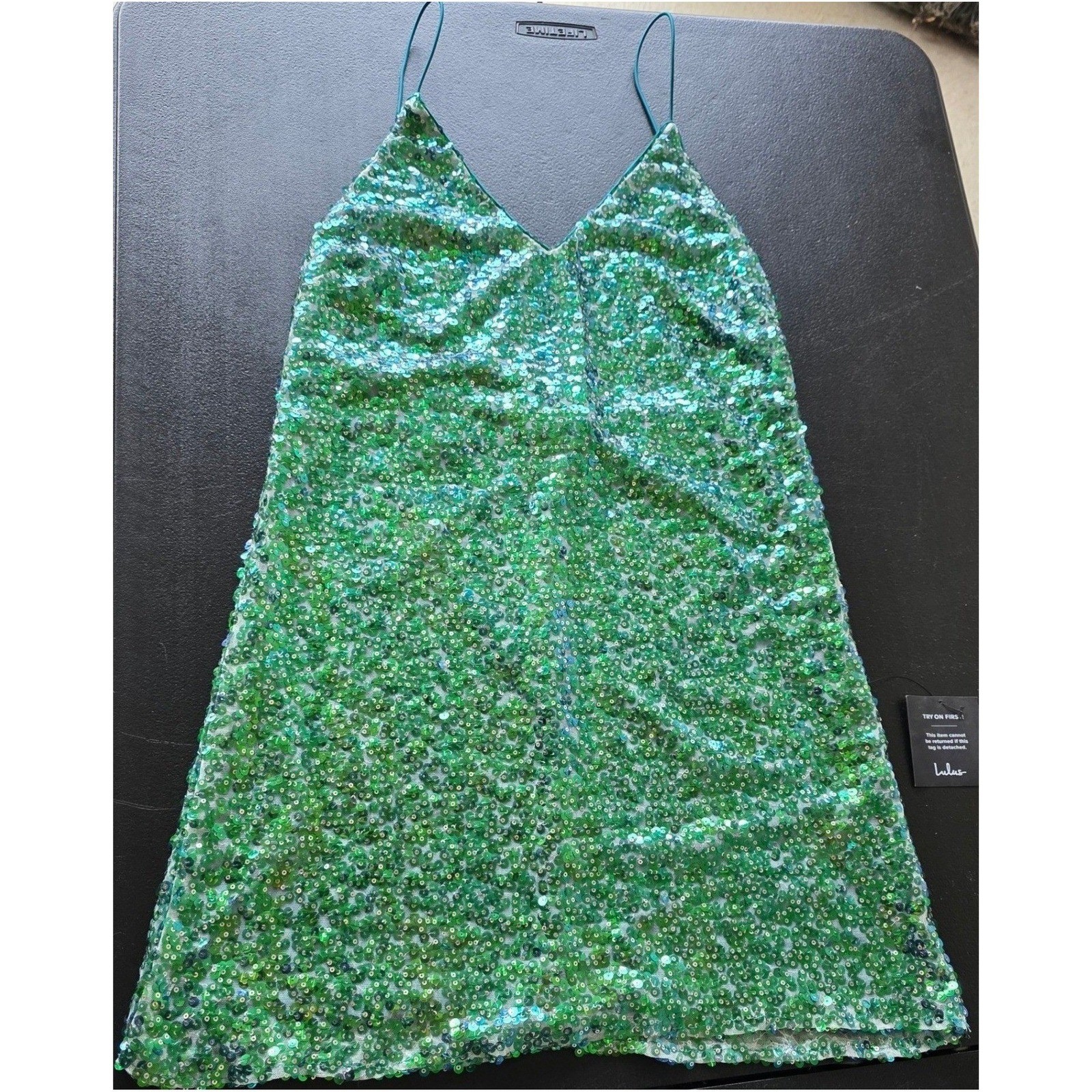 Lulus Green Sequin Mini Dress V-Neck Spaghetti Strap DE21634HL Womens Large NEW