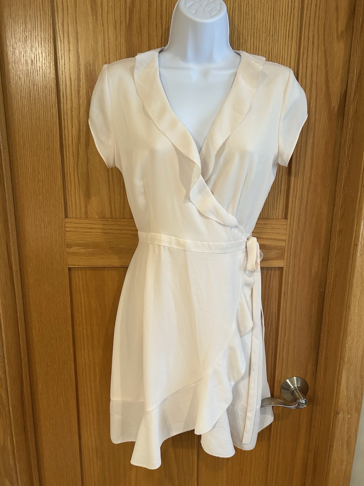 Sunday Best Ivory Chiffon V Neck High Low Wrap Mini Dress Ruffle Hem Size 2