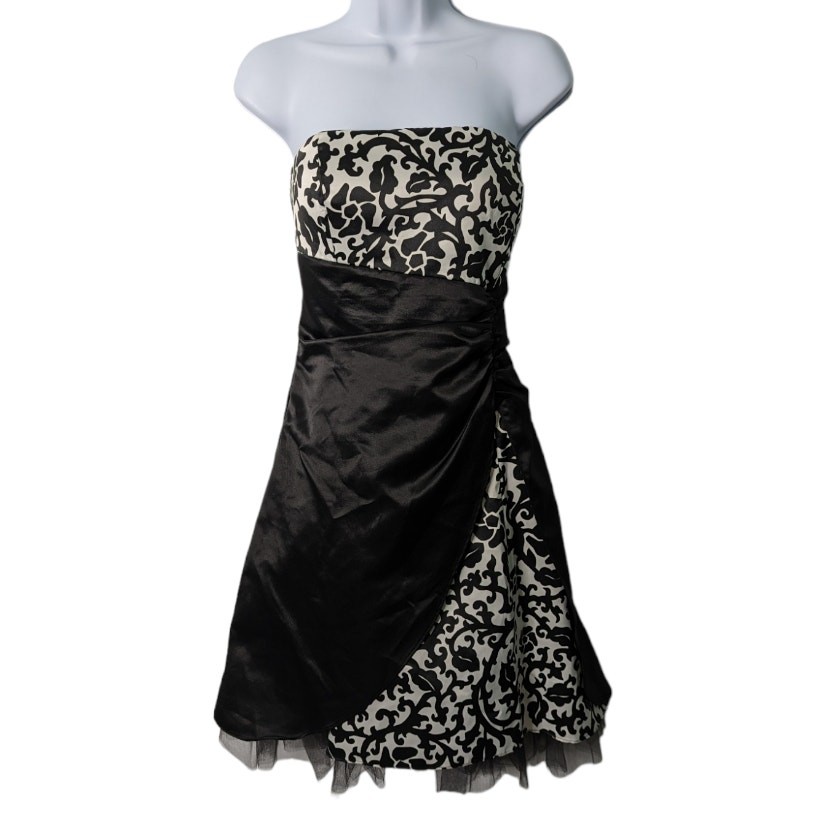 Vintage Y2K 90’s Blondie Nites Strapless Formal Mini Dress Black White Tulle Hem