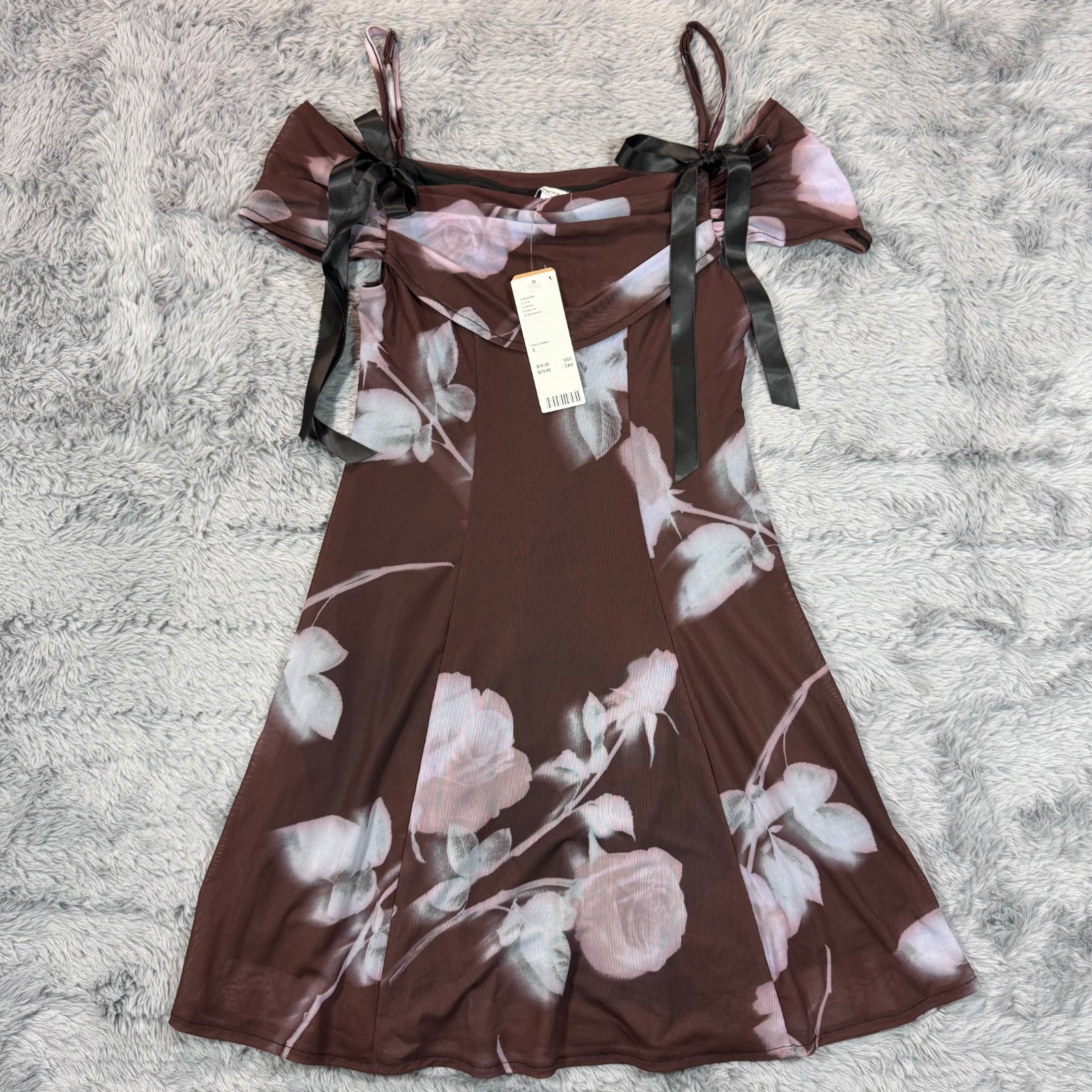 Urban Outfitters Kimchi Blue Allison Dress Women S Brown Mesh Mini Cold-Shoulder