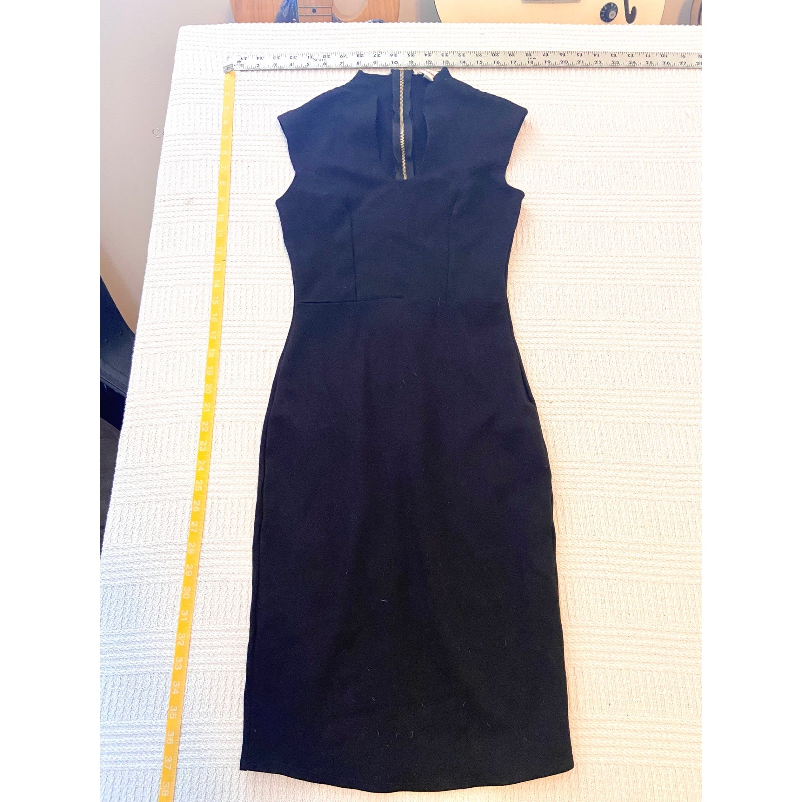 Rolla Coaster Womens Black Bodycon Midi Dress Gold Back Zipper Cap Sleeve Small