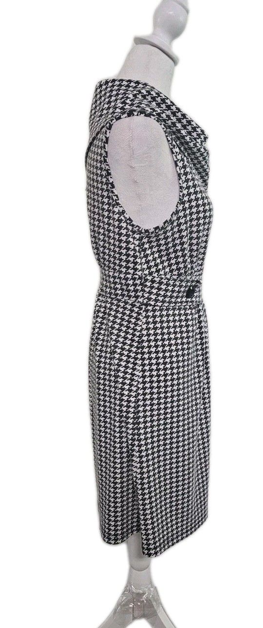 no tags Black And White Sleeveless Houndstooth Dress Pull Over Stretch Size S