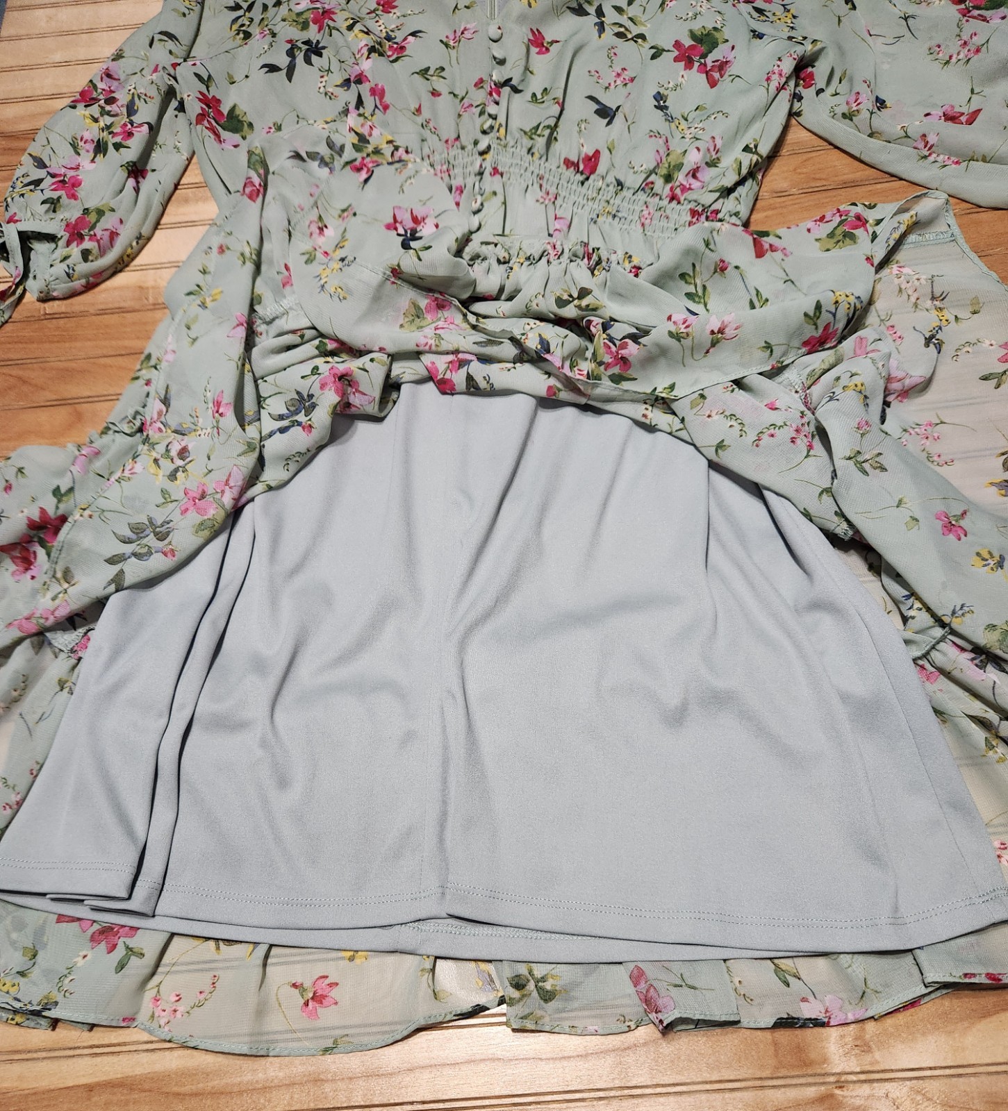 Taylor Sage Green Floral Smocked Tiered Dress sz16 Boho Romantic Sheer Garden