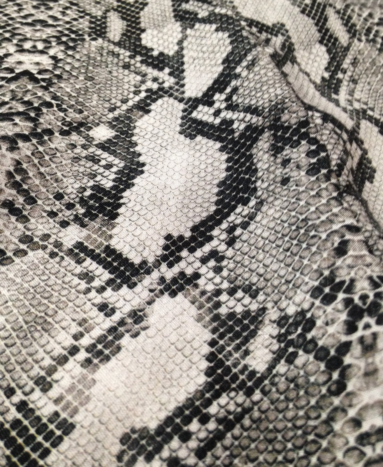 Zara Womens 100% Viscose Button Front Shirt Dress Snakeskin Sz M