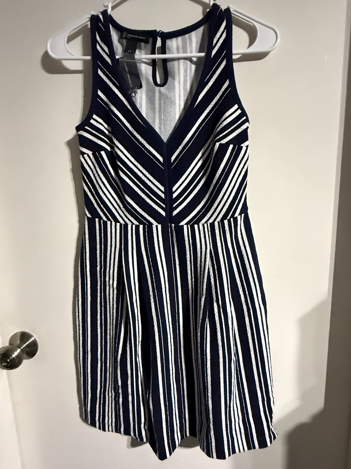 BNWT Women’s I.N.C Blue And White Stripes Sleeveless Dress Size PP