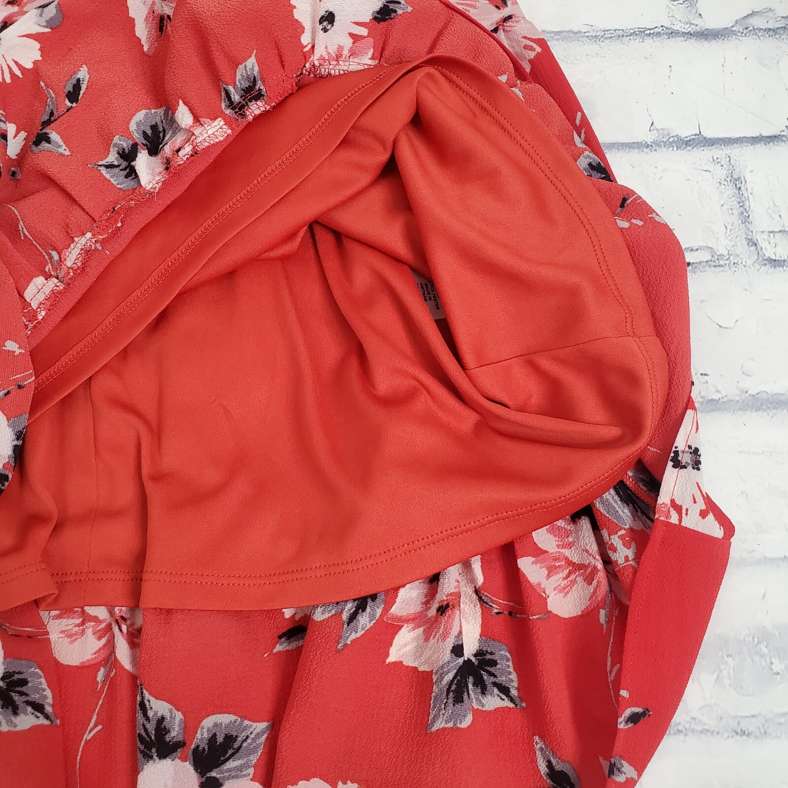 Elle Dress Womens Small Red Floral High Neck Ruffle Sleeveless Back Tie Summer