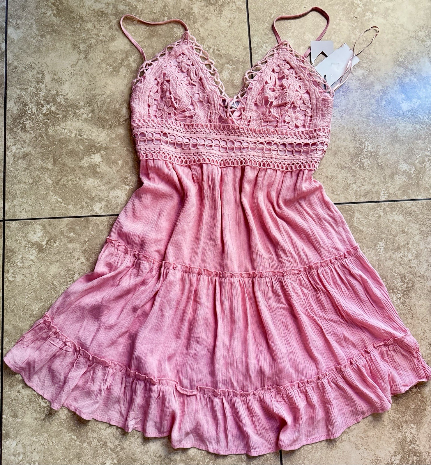 IRIS Los Angeles Crochet Sleeveless Mini Ruffled Lined Pink Dress L NWT