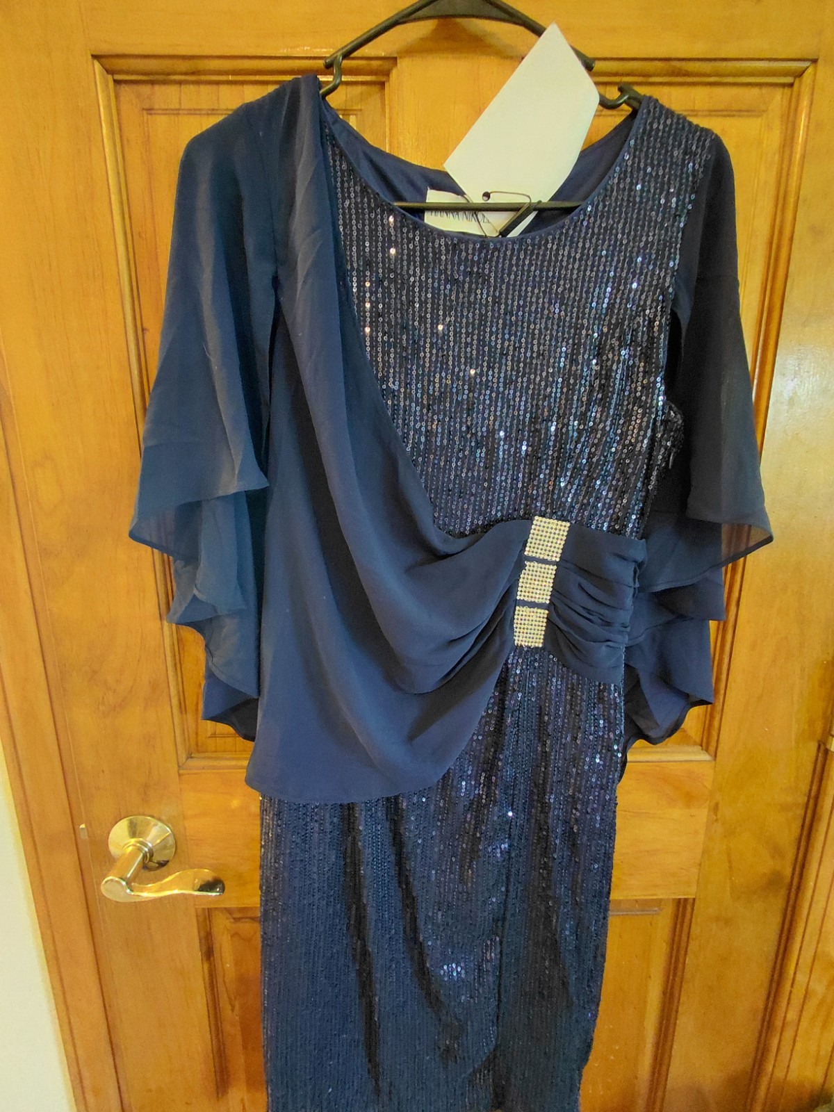 Hanna Nikole Women’s Blue Sequin Sheath Round Neck Cape Sleeve Dress S