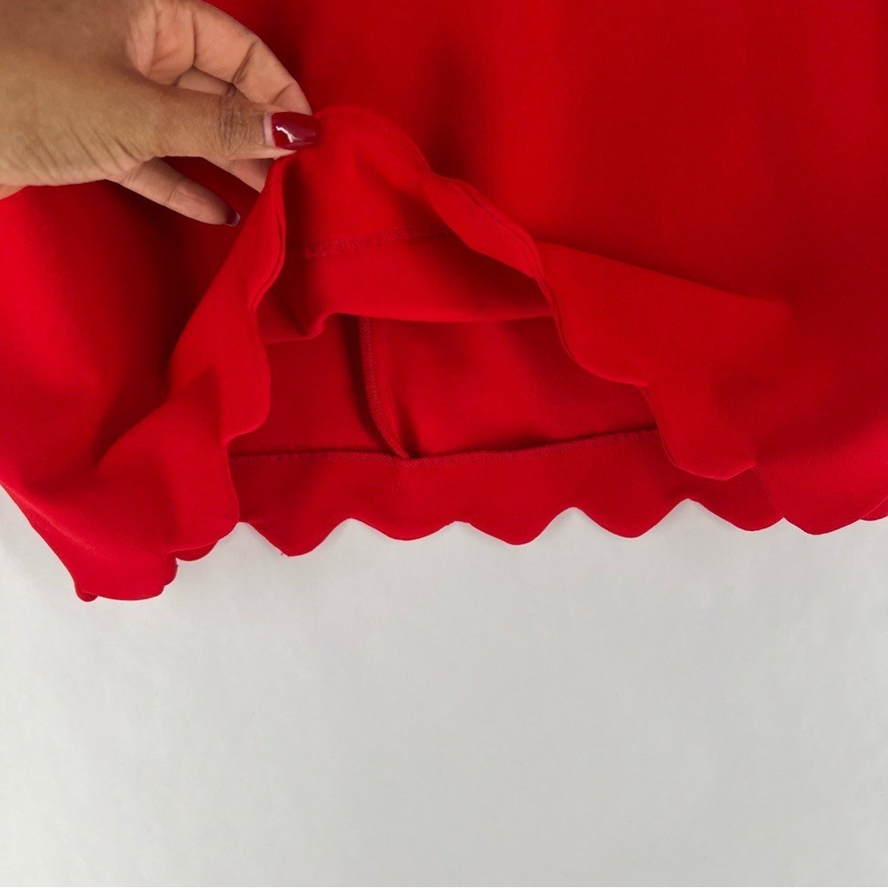 B. Darlin Red Stretch Crepe Scallop Edge Spaghetti Strap Fitted Mini Dress