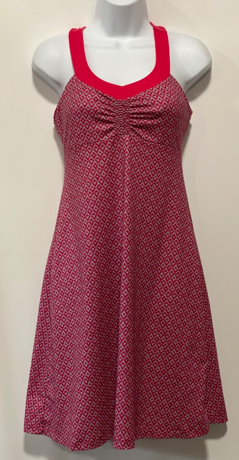 PrAna S Pink Gray Stretch Racerback Padded Shelf Bra Fit Flare Active Dress EUC