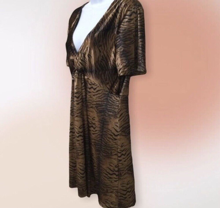 MINKPINK V Neck Tiger Twist Mini Dress M/L NWT