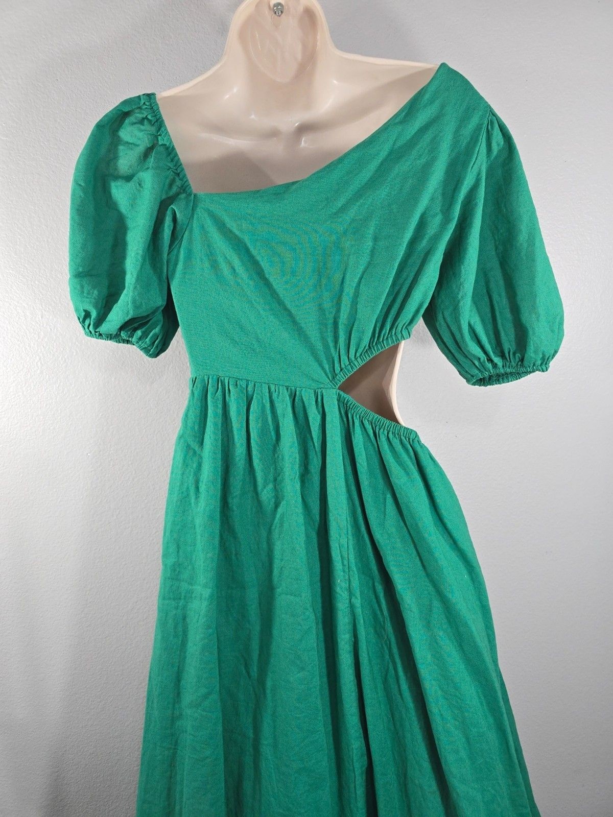 All About May Maxi Dress Size 4 Green Linen Blend Side cut out Milkmaid boho BZ