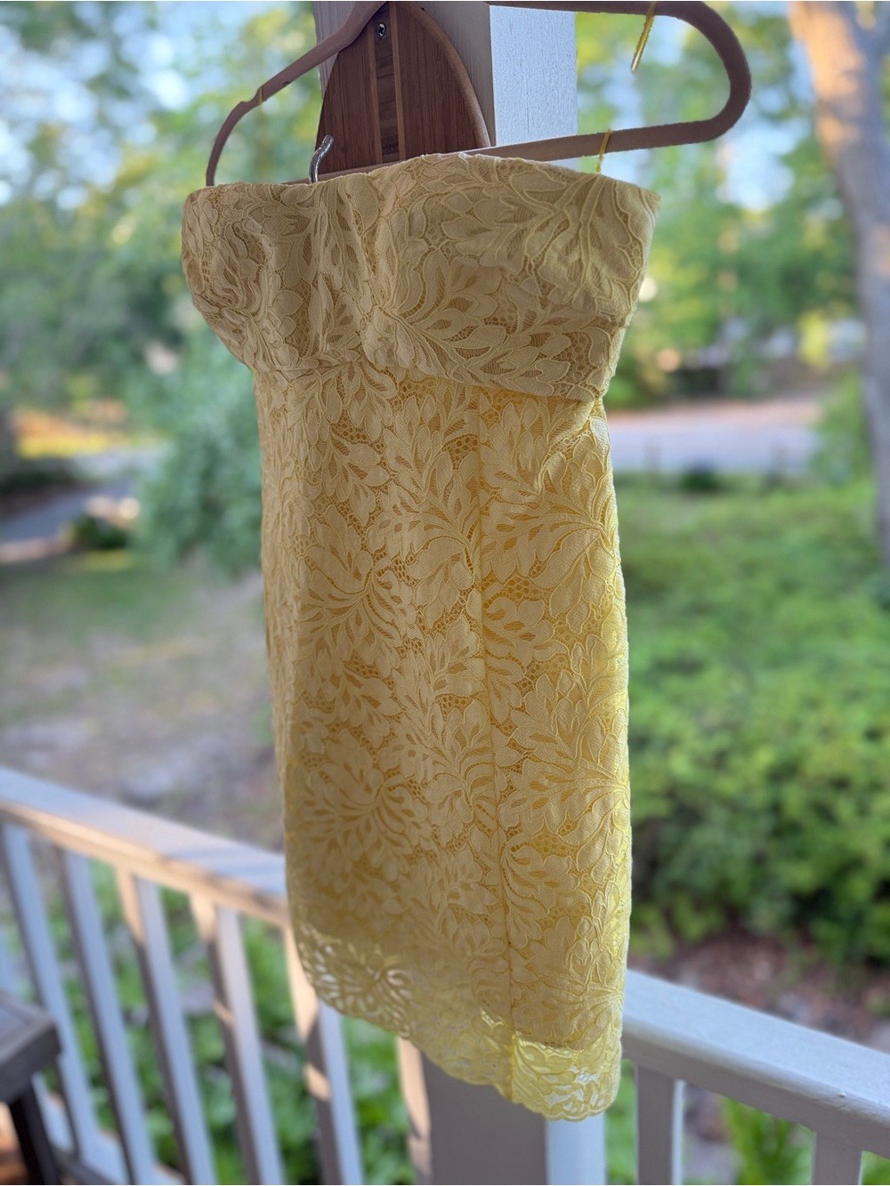 MNG Mango Yellow Lace Strapless Mini Dress NWT Size Medium