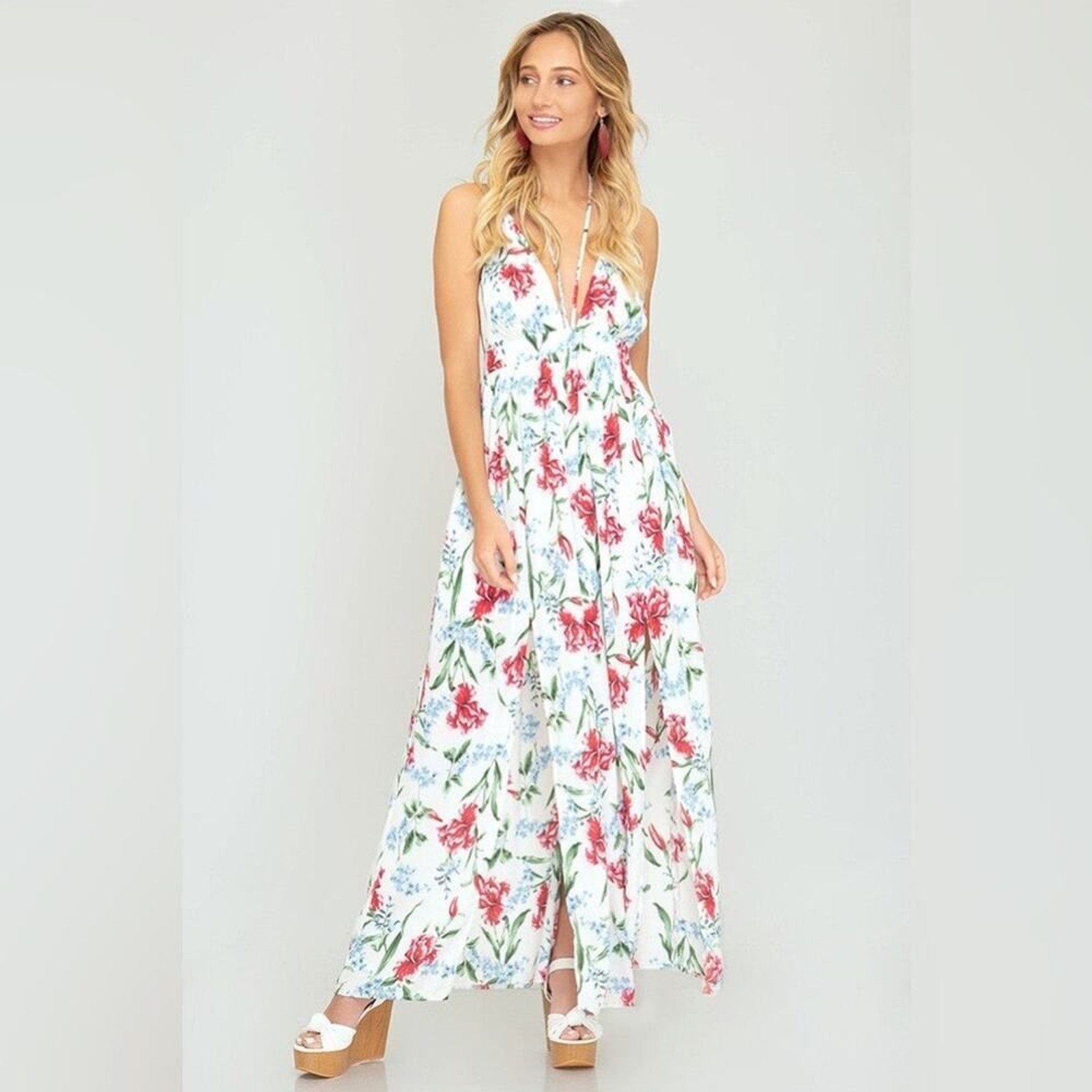 WHITE FLORAL MAXI DRESS WITH CRISS CROSS BACK | EUC | Size: Small