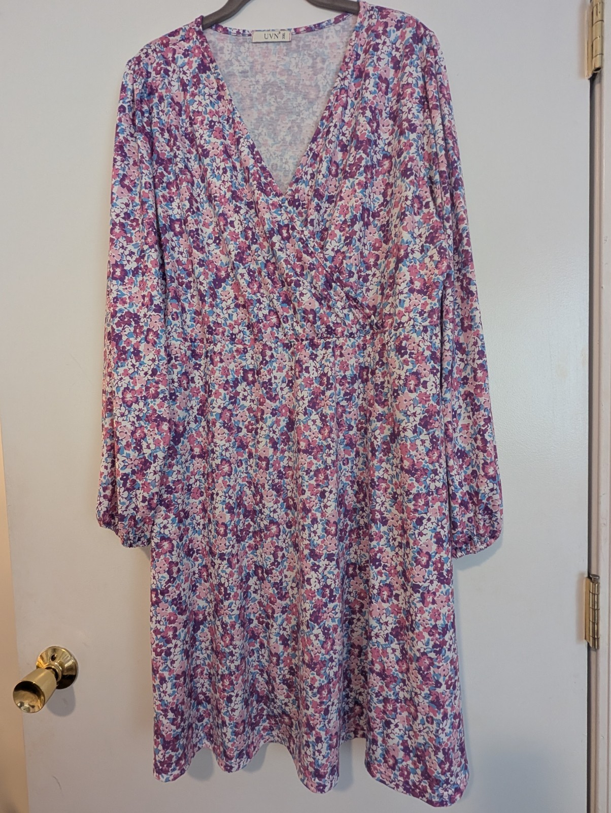 UVN Purple Pink Blue White Floral A-Line Dress 2XL V-Neck Long Sleeve Knee