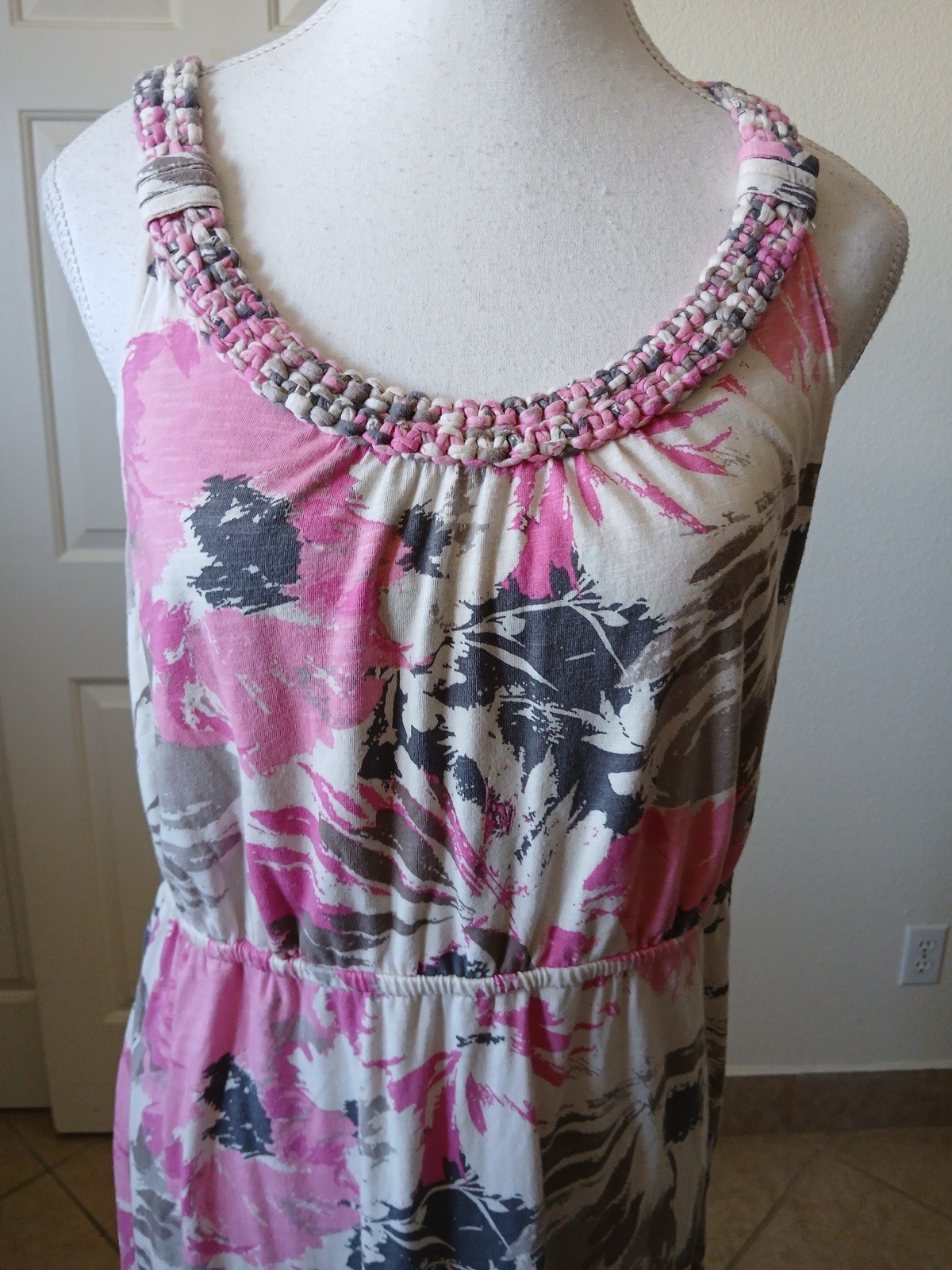 Sonoma Life + Style L Boho Floral Maxi Dress Pink Gray Sleeveless Summer Chic