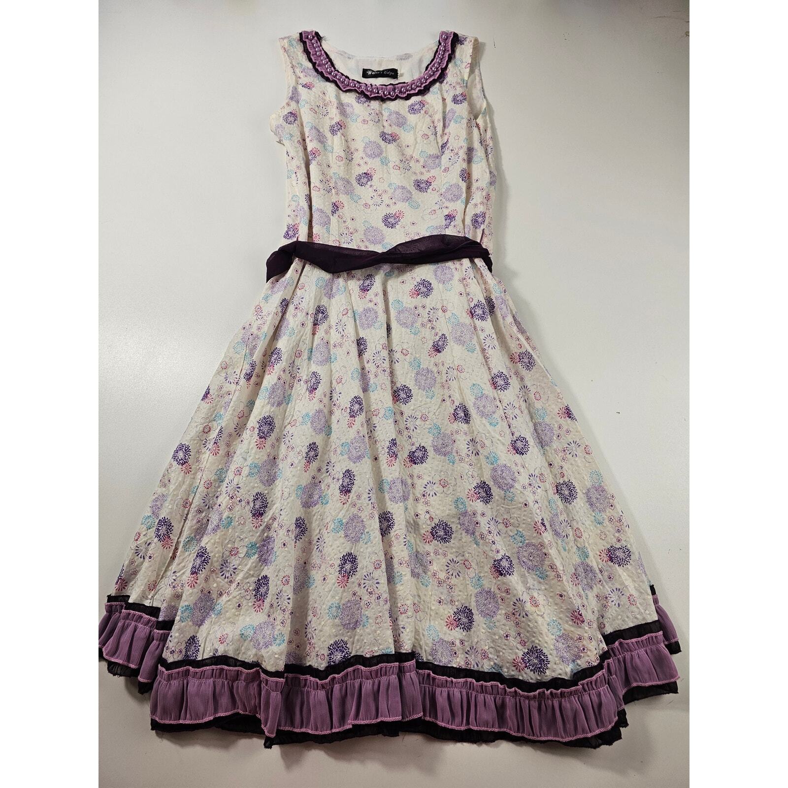 Waters edge size medium botique textured Belted dressage beaded detail vintage ^