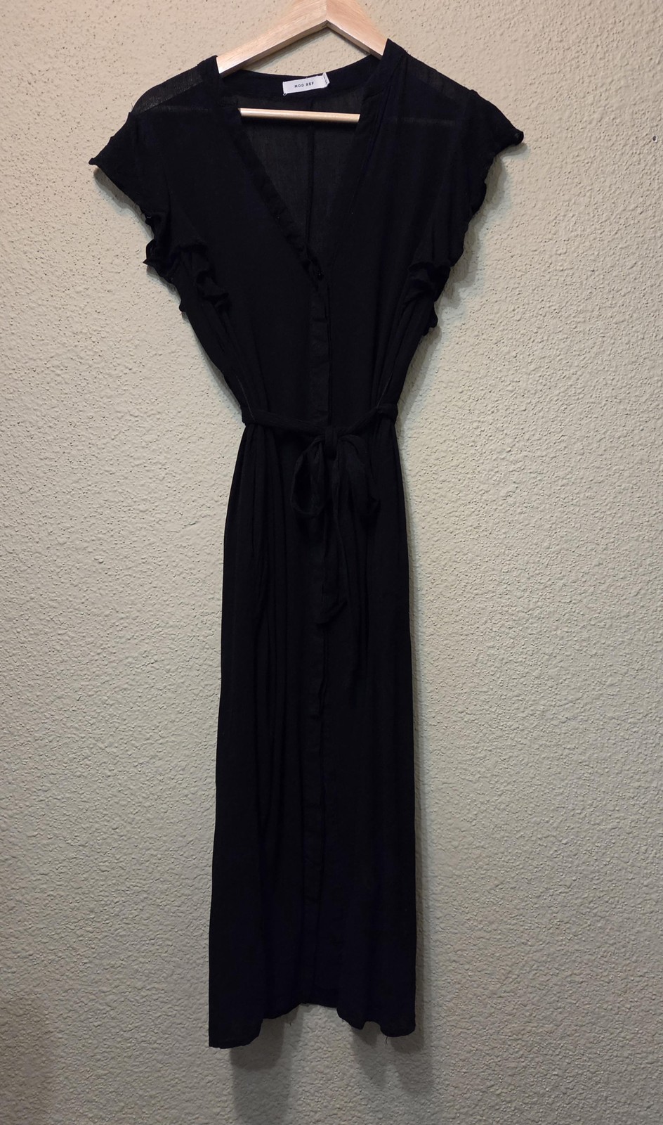 MOD REF Dress Womens Medium Black Ruffle Flutter Sleeve V Neck Midi Belted Rayon