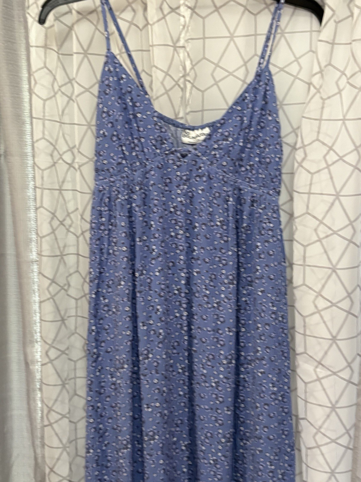 No Boundaries Women’s Blue Floral Maxi Dress V-Neck Spaghetti Strap Rayon XL