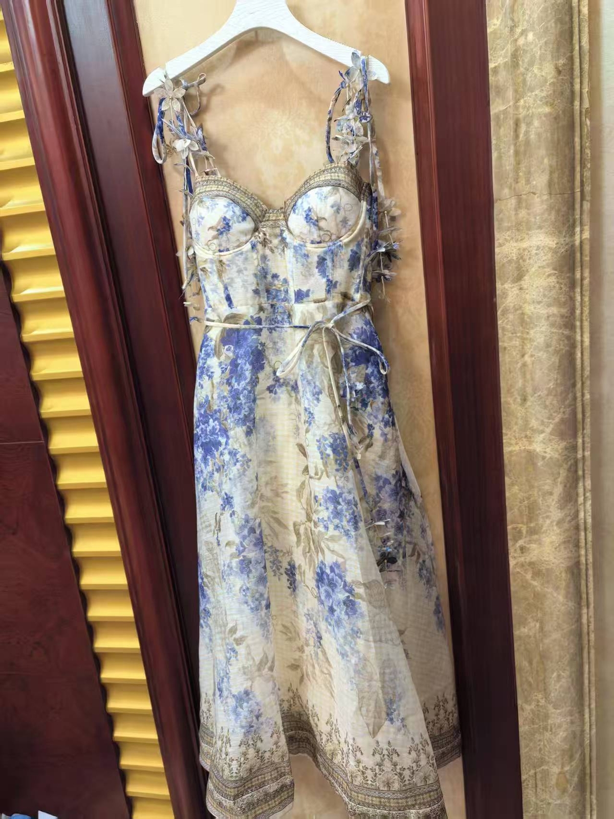 2025 Early Spring Women’s Floral Print Fishbone Halter Dresses Waist Skirts New