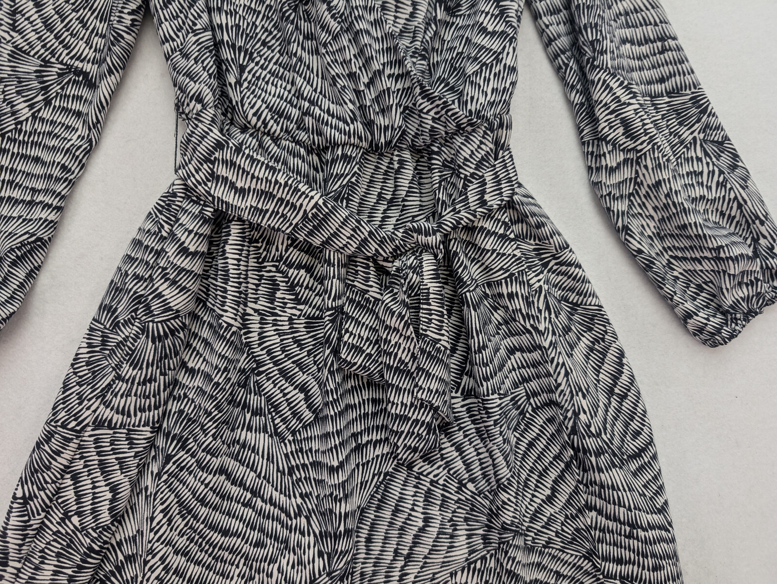 A New Day Women’s Dress Size M Black White Midi Belted Faux Wrap