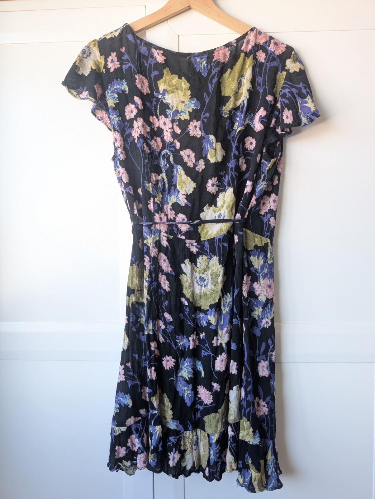 Pins And Needles Multi Floral Print Ruffle Frill Mini Wrap Dress Size L