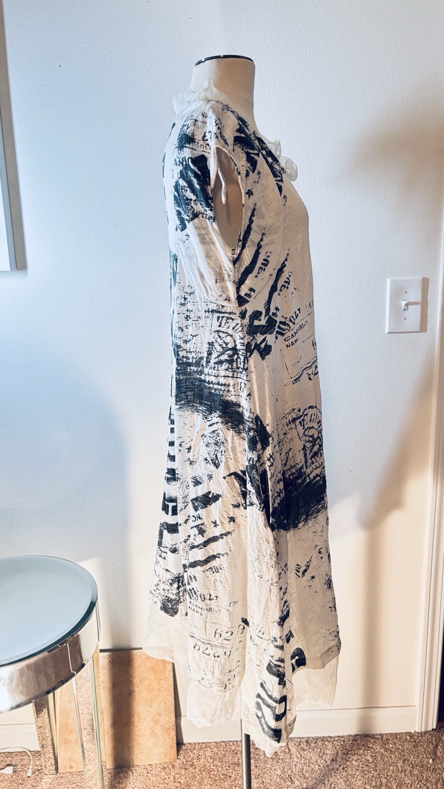Gershon Bram White Black Graphic Mesh Midi Dress M Scoop Neck Cap Sleeve