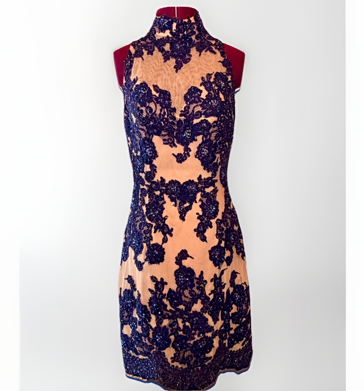 Sherri Hill Navy and Nude Beaded Sequin Mesh Cocktail Dress Size 6