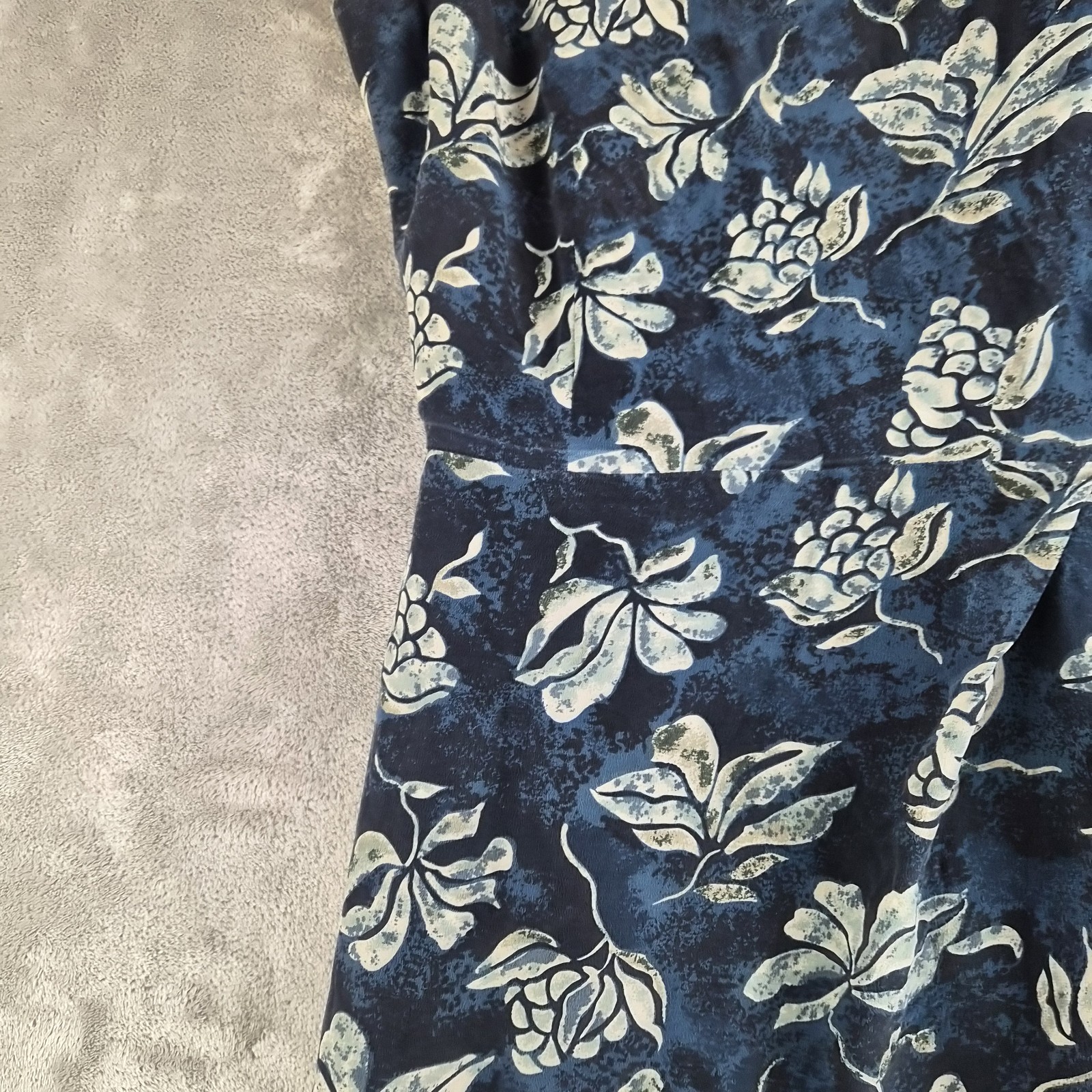 Nancy Crystal Midi Dress Medium Navy Blue Floral Silk Sleeveless Event Party