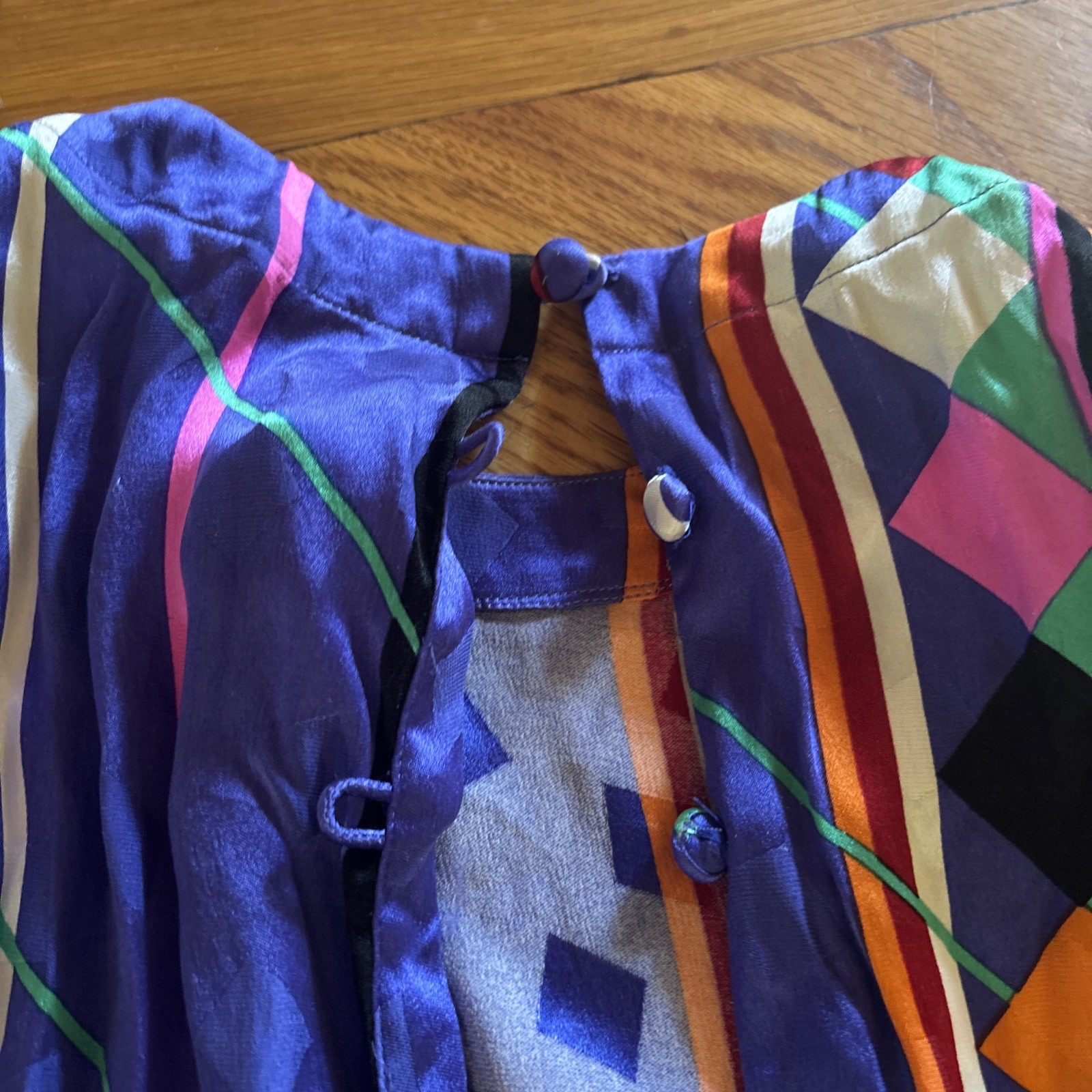VINTAGE JOAN LESLIE GEOMETRIC PATTERN 80s 100% SILK