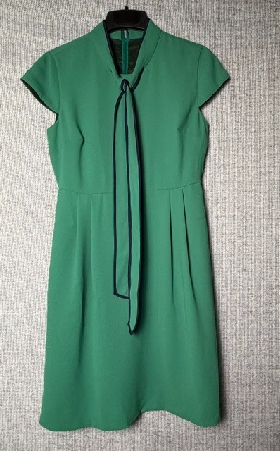 J.Crew A-Line Cap Sleeve Tie Neck Dress Women’s Size 8P Green Pleated Skirt NWT