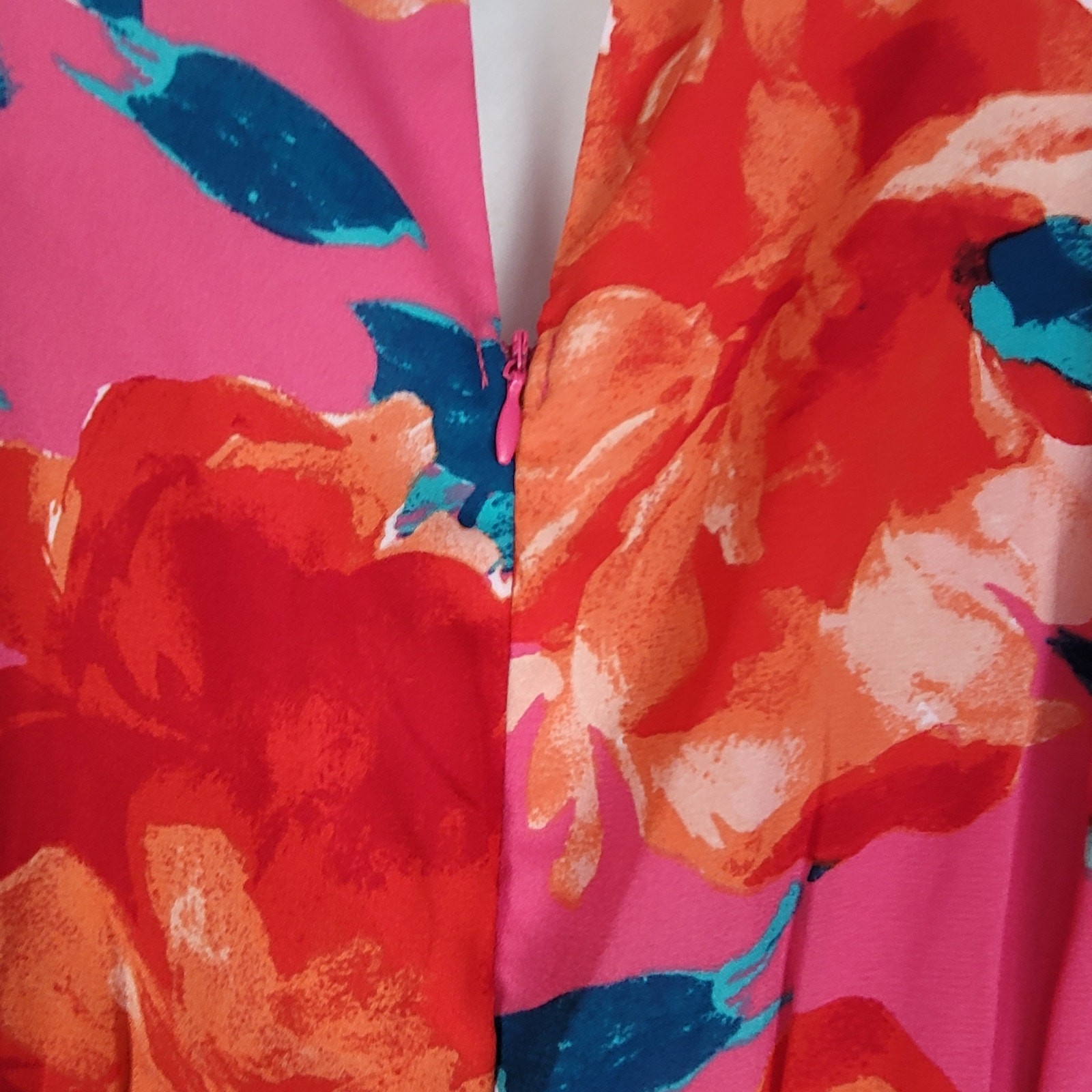 New En Creme Brielle magenta floral long sleeve side slit vneck maxi dress large