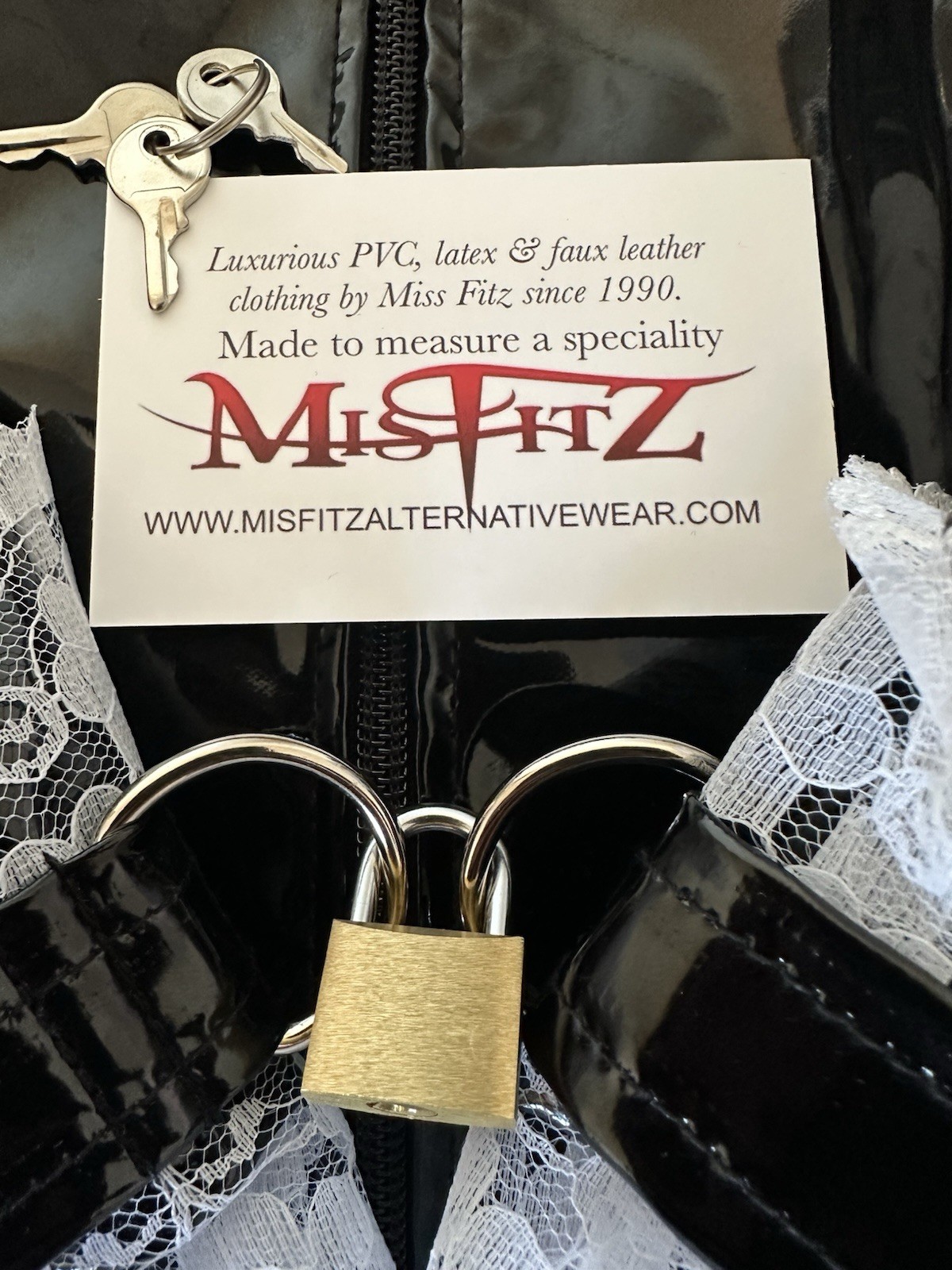 Misfitz blk PVC & lace padlock lockable sissy Maids hobble dress. SIZE 20. CD