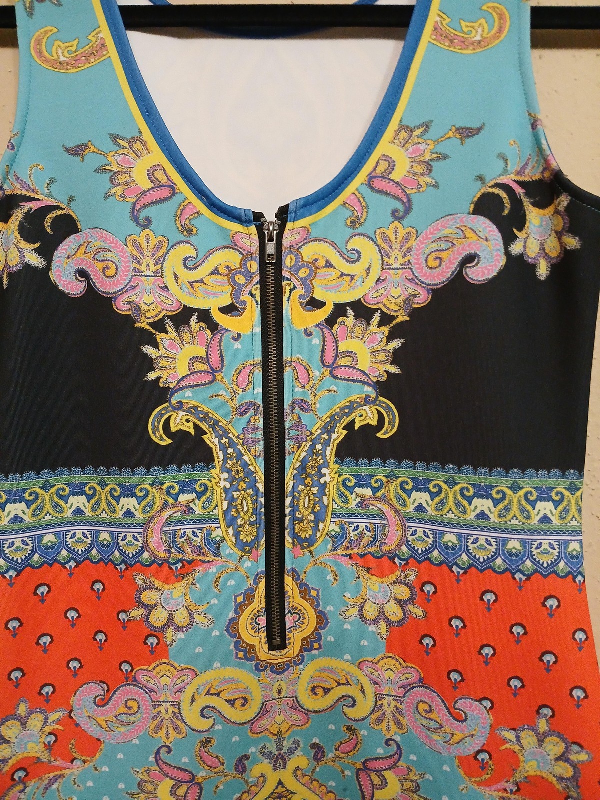 Peachpuff Dress Womens Medium Multicolor Paisley Sleeveless Scoop Neck Mini