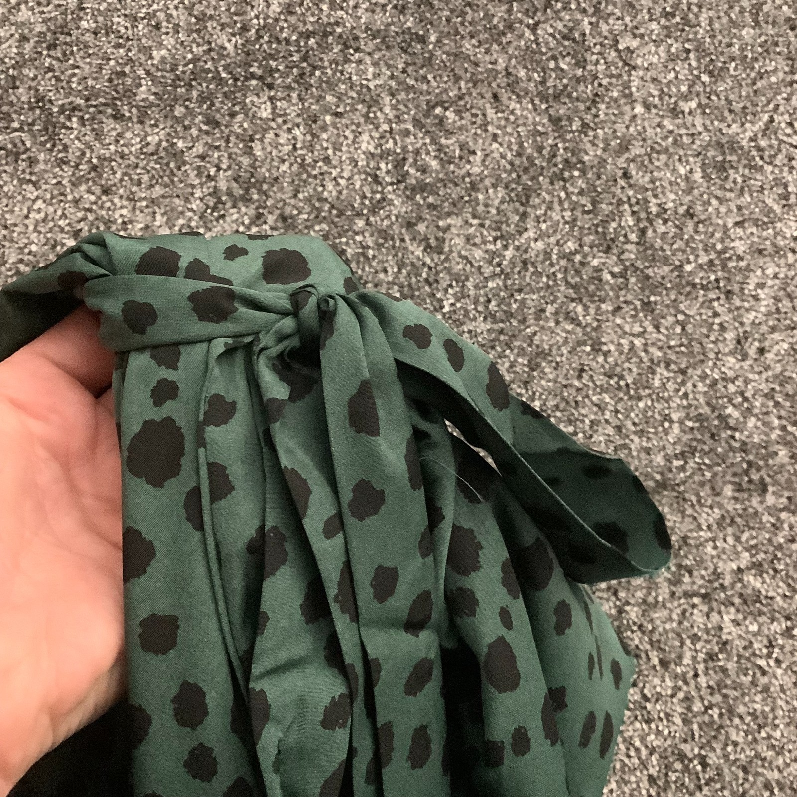 SHEIN Womens Wrap Dress Green Polka Dot 47in Length Curve Oxl 95% Polyester