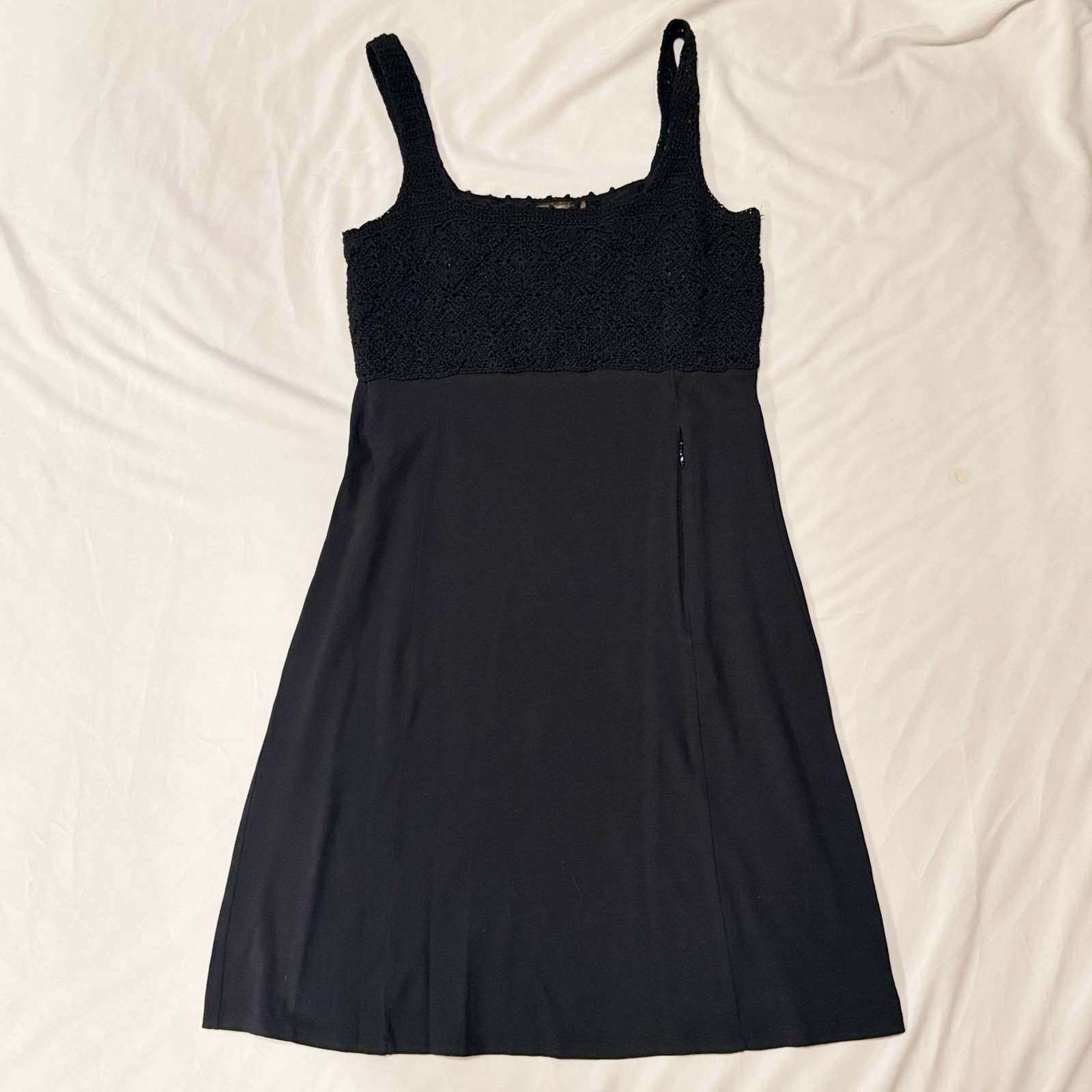 Athleta crochet Dress NWOT Black Side Zipper Halter Dress Strap Dress