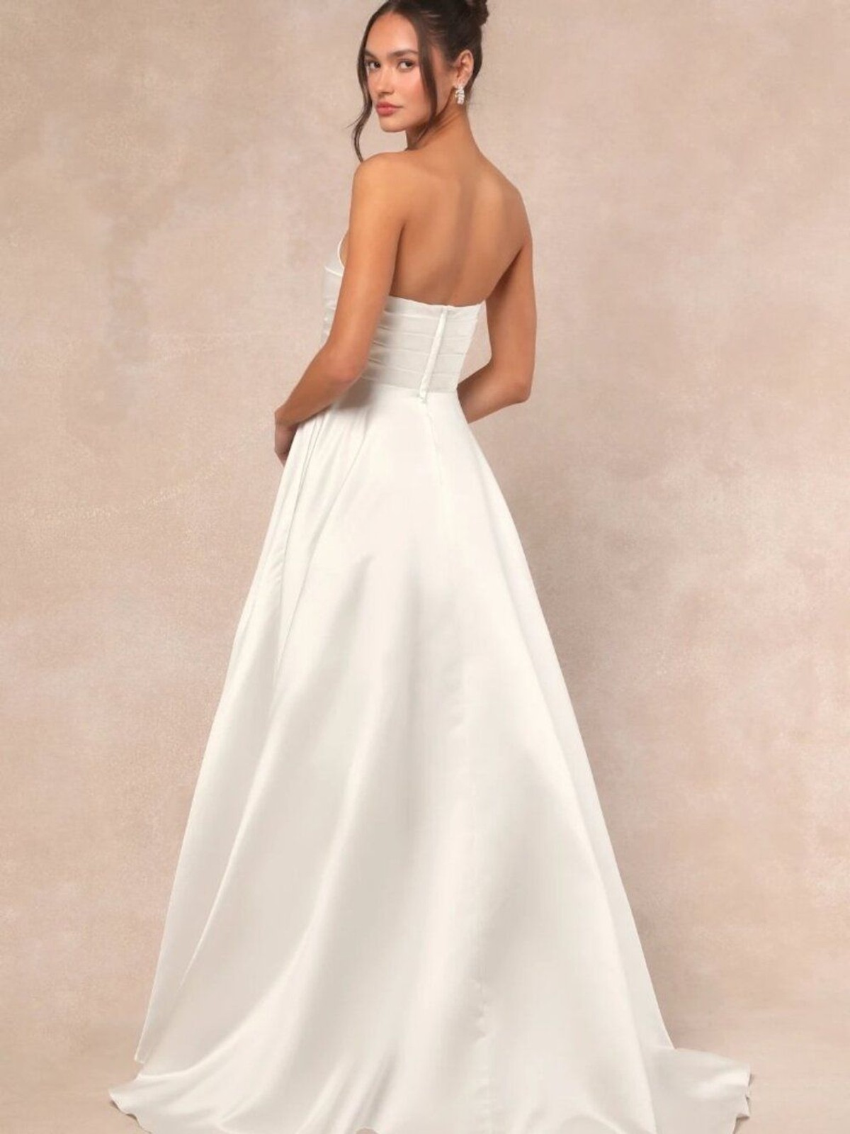 Lulus Khalida White Satin Pleated Strapless Gown Size Medium