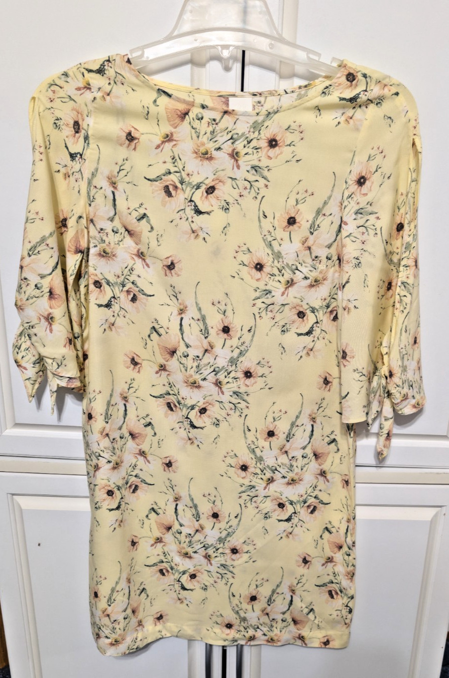 H&M Dress Yellow Floral Short Split Sleeve Size 4 Short Dress Viscose Fairycore