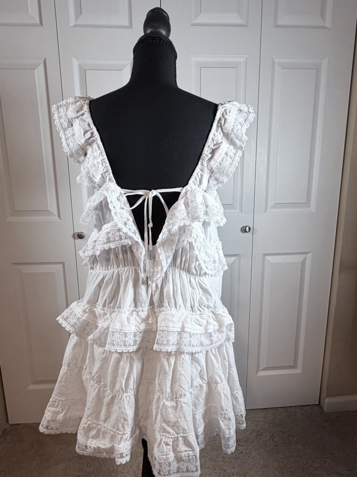 White Lace Ruffle Tiered A-Line Knee Dress Sleeveless Square Neck Open Back L