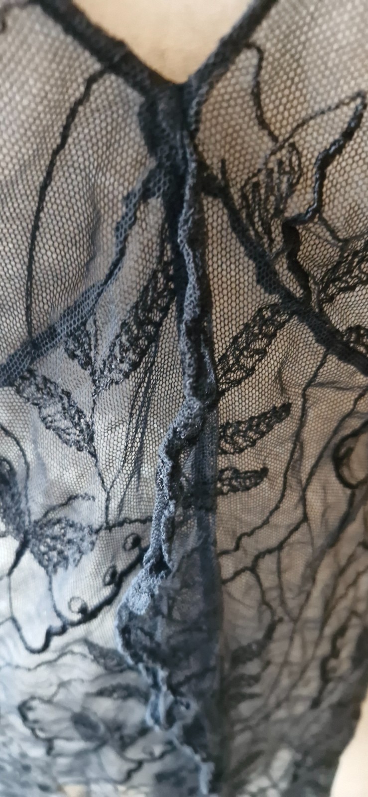 2 items. Soft pretty lace GHOST black party dress and slip Vintage, 16 & L