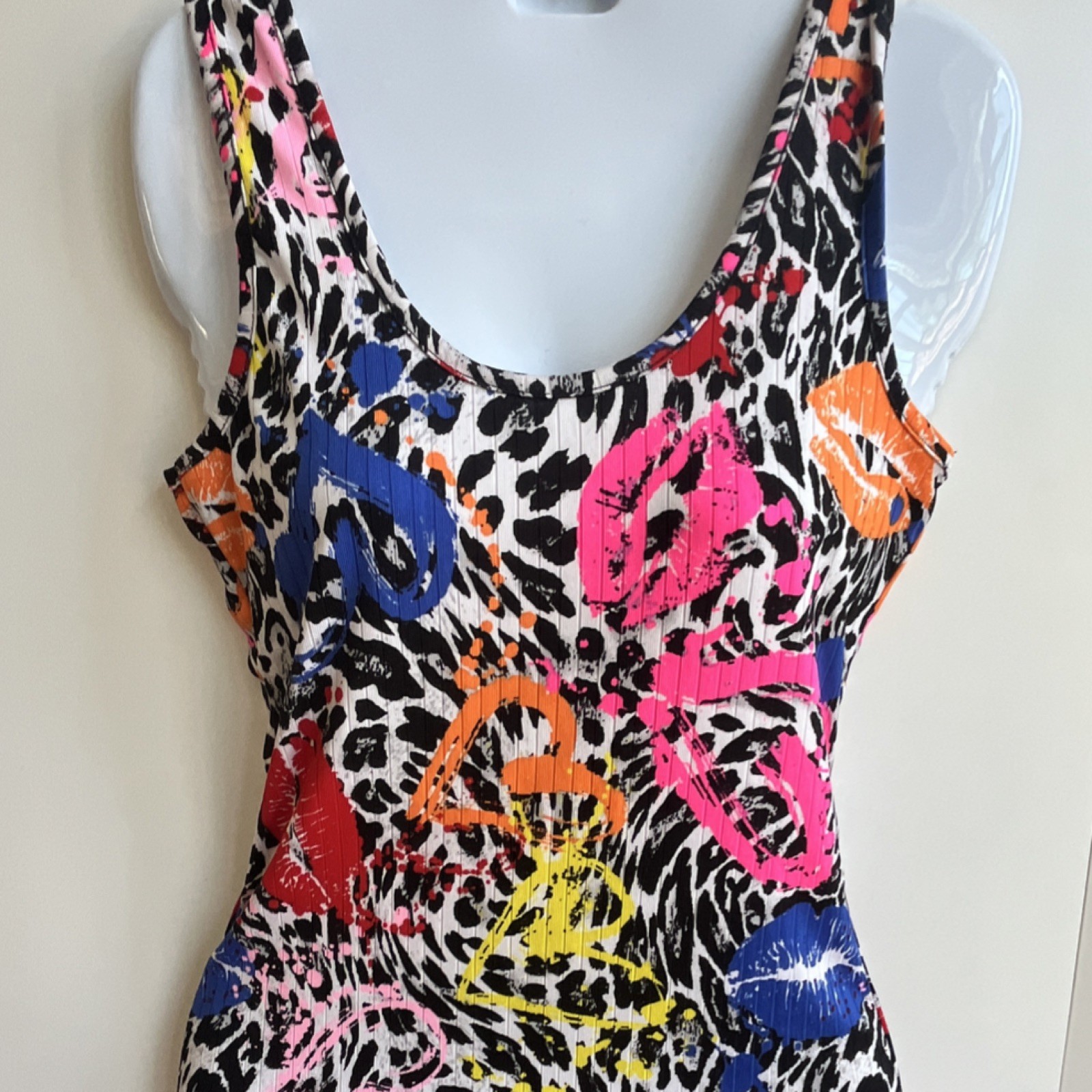 Full Circle Trends Multicolor Knit Bodycon Scoop Strappy Hearts Lips M