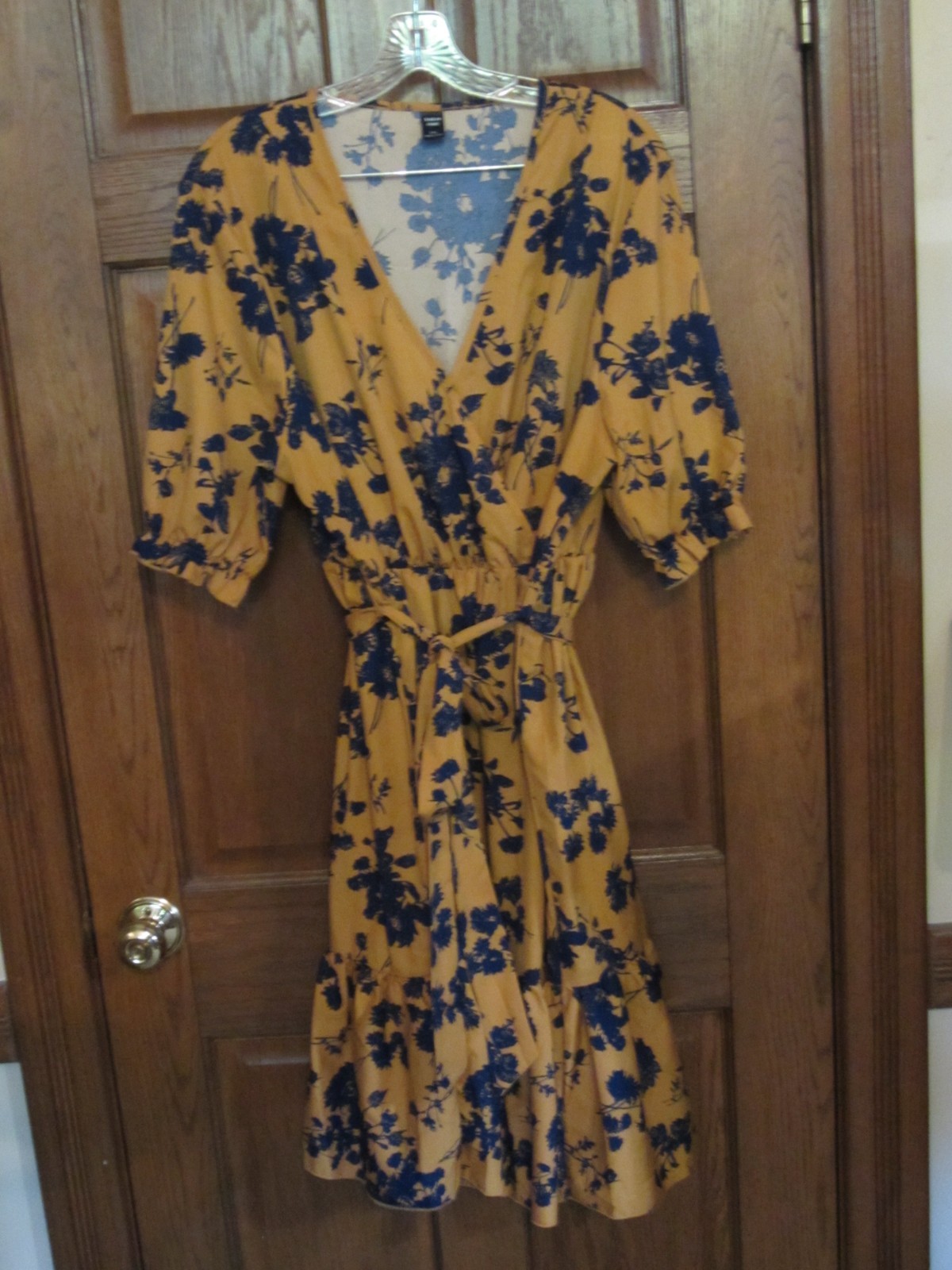 Shein Curve Gold & Navy Blue Floral Surplice Ruffled Hem Dress & Tie Belt – 2XL