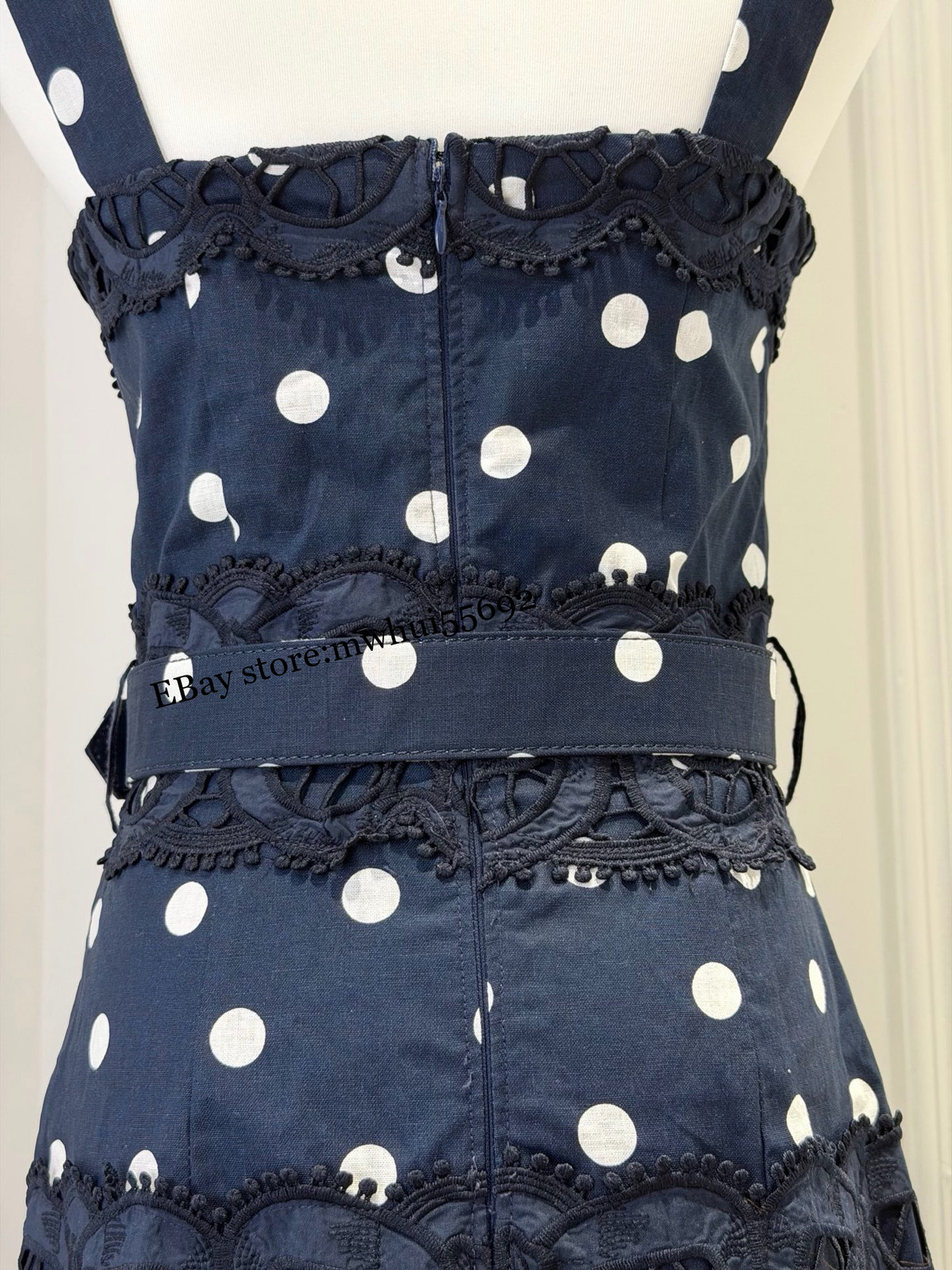 2026 retro print dress luxury elegant temperament holiday shoulder strap dress